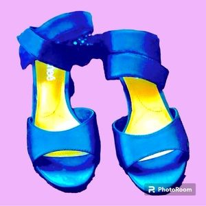 J. Renee Black Leather Heels Criss Cross Ankle Strap 7.5 Worn Once